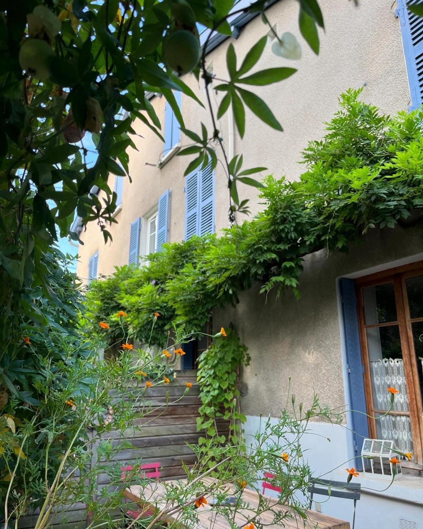 clos st Joseph Oullins Eksteriør billede